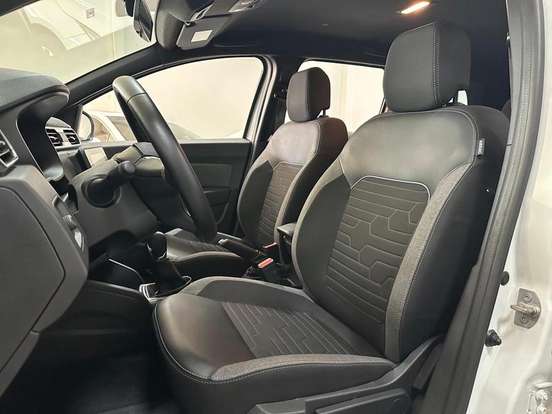 RENAULT-DUSTER-2024