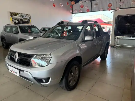 RENAULT-DUSTER OROCH-2020