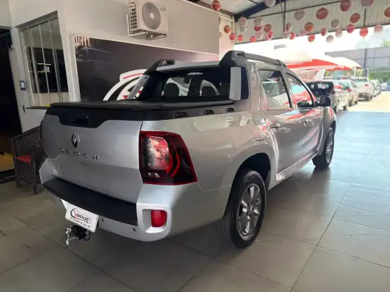 RENAULT-DUSTER OROCH-2020