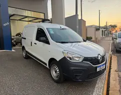 RENAULT KANGOO 1.6 16V SCE FLEX ADVANCED MANUAL RENAULT KANGOO 1.6 16V SCE FLEX ADVANCED MANUAL