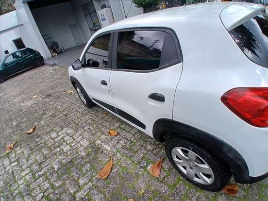 RENAULT-KWID-2017