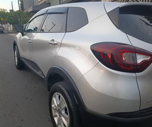 RENAULT CAPTUR 1.6 16V SCE FLEX LIFE X-TRONIC