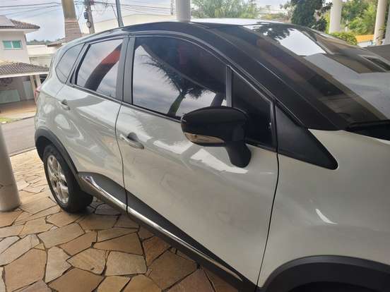 RENAULT-CAPTUR-1.6 16V SCE FLEX ZEN MANUAL RENAULT-CAPTUR-2017
