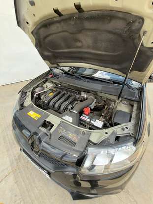 RENAULT-SANDERO-2019