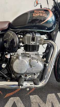 ROYAL ENFIELD-CLASSIC 350-2023