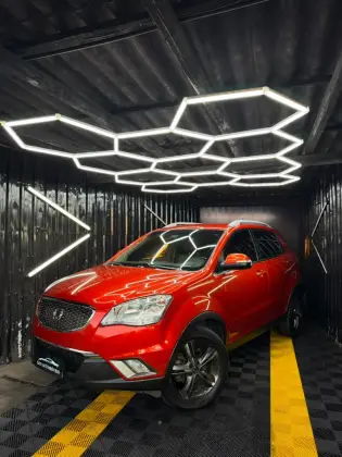 SSANGYONG KORANDO 2.0 GLS 4X4 16V TURBO DIESEL 4P AUTOMÁTICO