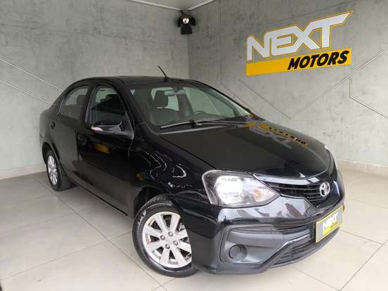 TOYOTA-ETIOS-2019