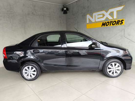 TOYOTA-ETIOS-1.5 X PLUS SEDAN 16V FLEX 4P AUTOMÁTICO TOYOTA-ETIOS-2019