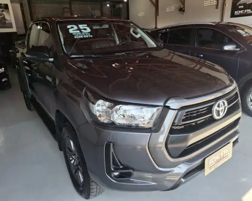 TOYOTA-HILUX-2.8 D-4D TURBO DIESEL CD SRV 4X4 AUTOMÁTICO TOYOTA-HILUX-2025