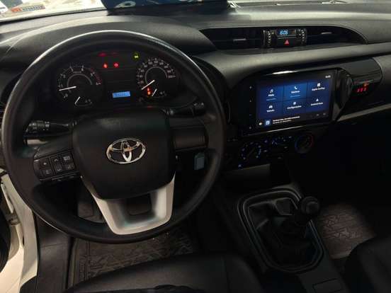TOYOTA-HILUX-2.8 D-4D TURBO DIESEL CD POWER PACK 4X4 MANUAL TOYOTA-HILUX-2024