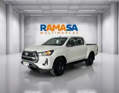 TOYOTA HILUX 2.8 D-4D TURBO DIESEL CD SR 4X4 AUTOMÁTICO TOYOTA HILUX 2.8 D-4D TURBO DIESEL CD SR 4X4 AUTOMÁTICO