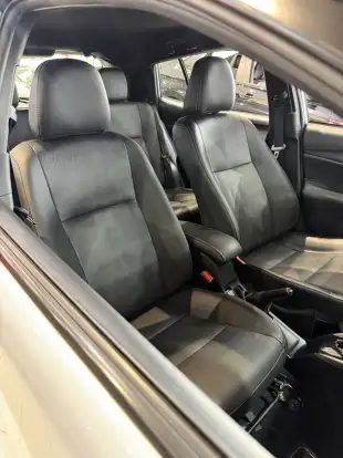 TOYOTA-YARIS-1.5 16V FLEX XS CONNECT MULTIDRIVE TOYOTA-YARIS-2019