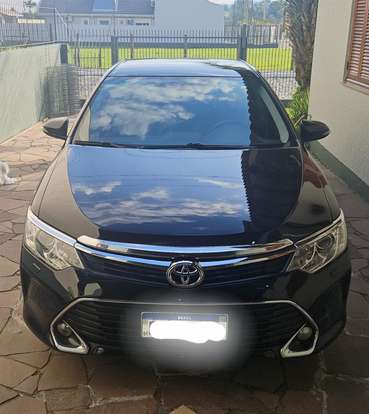 TOYOTA-CAMRY-2015
