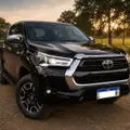 TOYOTA HILUX 2.8 D-4D TURBO DIESEL CD SRX 4X4 AUTOMÁTICO TOYOTA HILUX 2.8 D-4D TURBO DIESEL CD SRX 4X4 AUTOMÁTICO