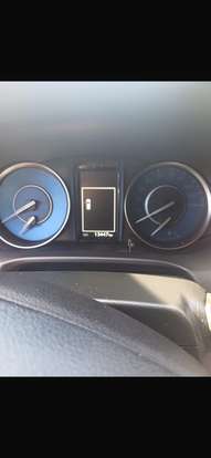 TOYOTA-HILUX SW4-2025