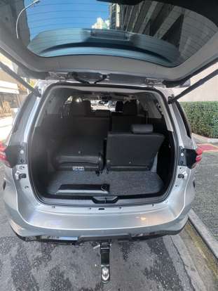 TOYOTA-HILUX SW4-2025