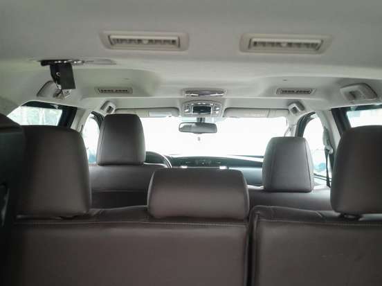 TOYOTA-HILUX SW4-2017