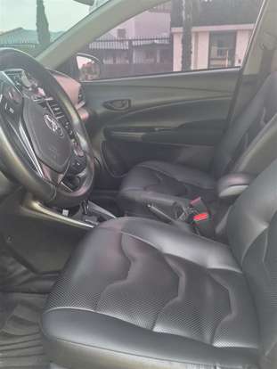 TOYOTA-YARIS-2024