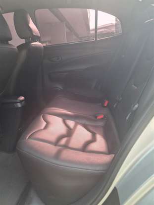 TOYOTA-YARIS-2024