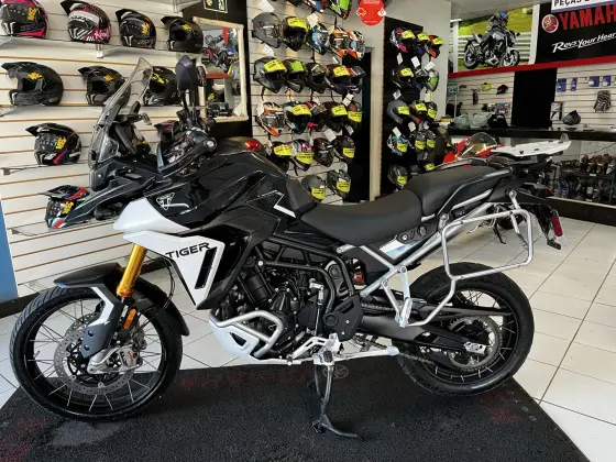 TRIUMPH TIGER 900 RALLY PRO 