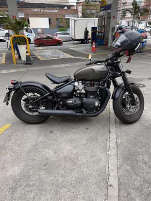 TRIUMPH-BONNEVILLE BOBBER 1200-2020