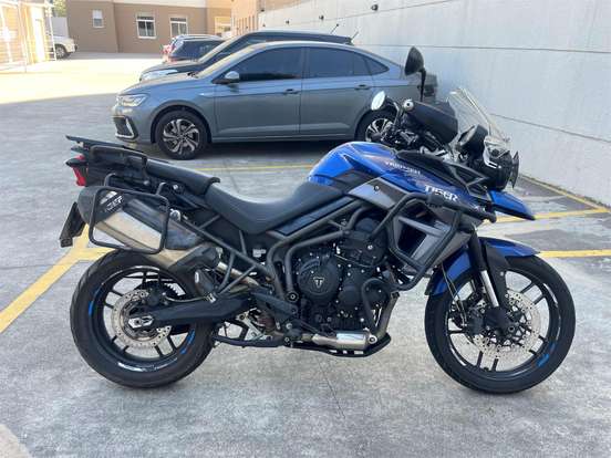 TRIUMPH-TIGER 800 XRX TRIUMPH-TIGER 800 XRX-2018