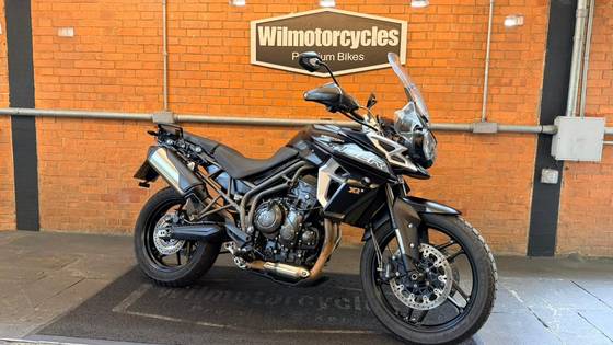 TRIUMPH TIGER 800 XRX 