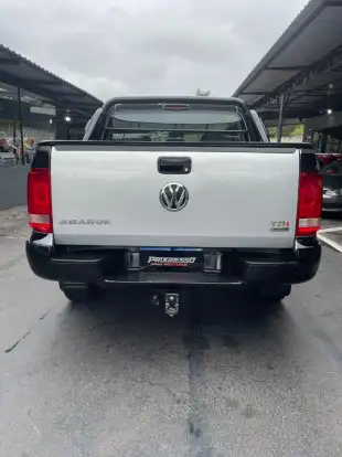 VOLKSWAGEN-AMAROK-2015