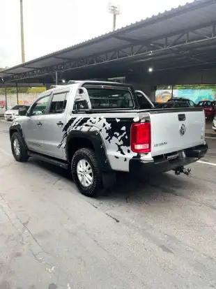 VOLKSWAGEN-AMAROK-2015