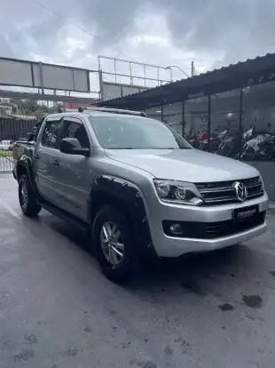 VOLKSWAGEN-AMAROK-2015