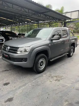 VOLKSWAGEN-AMAROK-2013
