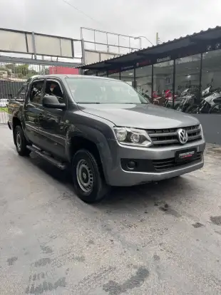 VOLKSWAGEN-AMAROK-2013