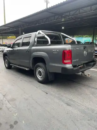 VOLKSWAGEN-AMAROK-2013