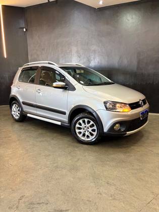 VOLKSWAGEN CROSSFOX 1.6 MI FLEX 8V 4P MANUAL