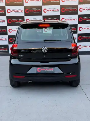 VOLKSWAGEN-FOX-2011