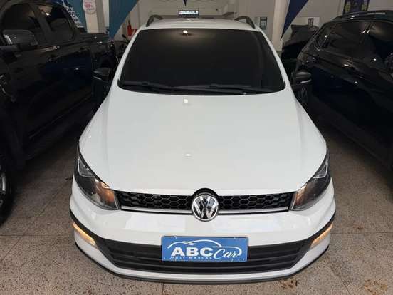 VOLKSWAGEN-FOX-2018