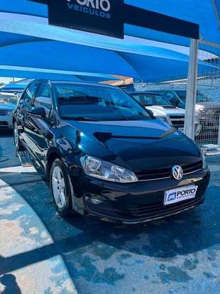 VOLKSWAGEN-GOLF-2015