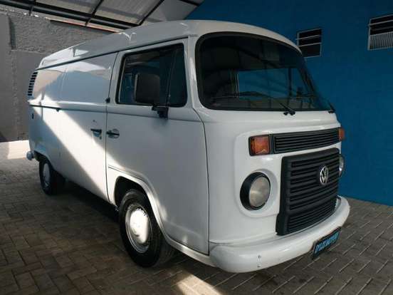 VOLKSWAGEN-KOMBI-1.4 MI FURGÃO 8V FLEX 3P MANUAL VOLKSWAGEN-KOMBI-2011