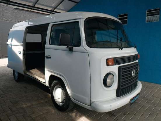VOLKSWAGEN-KOMBI-1.4 MI FURGÃO 8V FLEX 3P MANUAL VOLKSWAGEN-KOMBI-2011