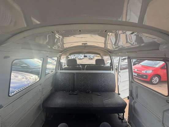 VOLKSWAGEN-KOMBI-1996