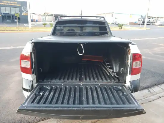 VOLKSWAGEN-SAVEIRO-2014