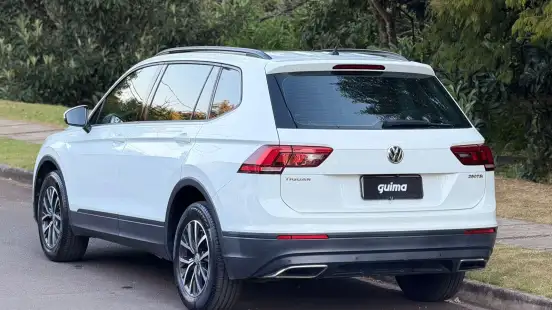 VOLKSWAGEN-TIGUAN-2019