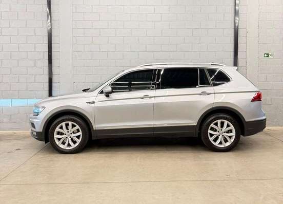 VOLKSWAGEN-TIGUAN-2019