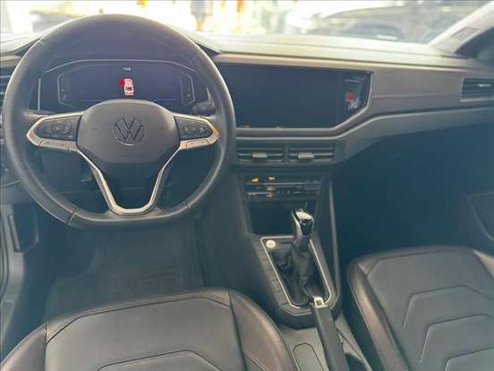 VOLKSWAGEN-VIRTUS-2023