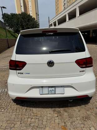 VOLKSWAGEN-FOX-1.6 MSI HIGHLINE 16V FLEX 4P MANUAL VOLKSWAGEN-FOX-2016