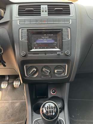 VOLKSWAGEN-FOX-1.6 MSI HIGHLINE 16V FLEX 4P MANUAL VOLKSWAGEN-FOX-2016