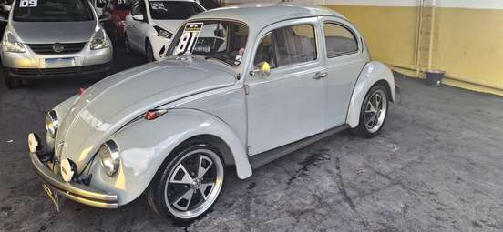VOLKSWAGEN-FUSCA-1981