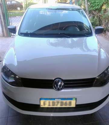 VOLKSWAGEN-GOL-2015