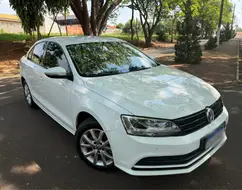 VOLKSWAGEN JETTA 1.4 16V TSI TRENDLINE GASOLINA 4P TIPTRONIC VOLKSWAGEN JETTA 1.4 16V TSI TRENDLINE GASOLINA 4P TIPTRONIC