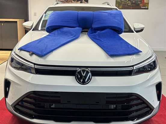VOLKSWAGEN-NIVUS-1.0 200 TSI TOTAL FLEX HIGHLINE AUTOMÁTICO VOLKSWAGEN-NIVUS-2025